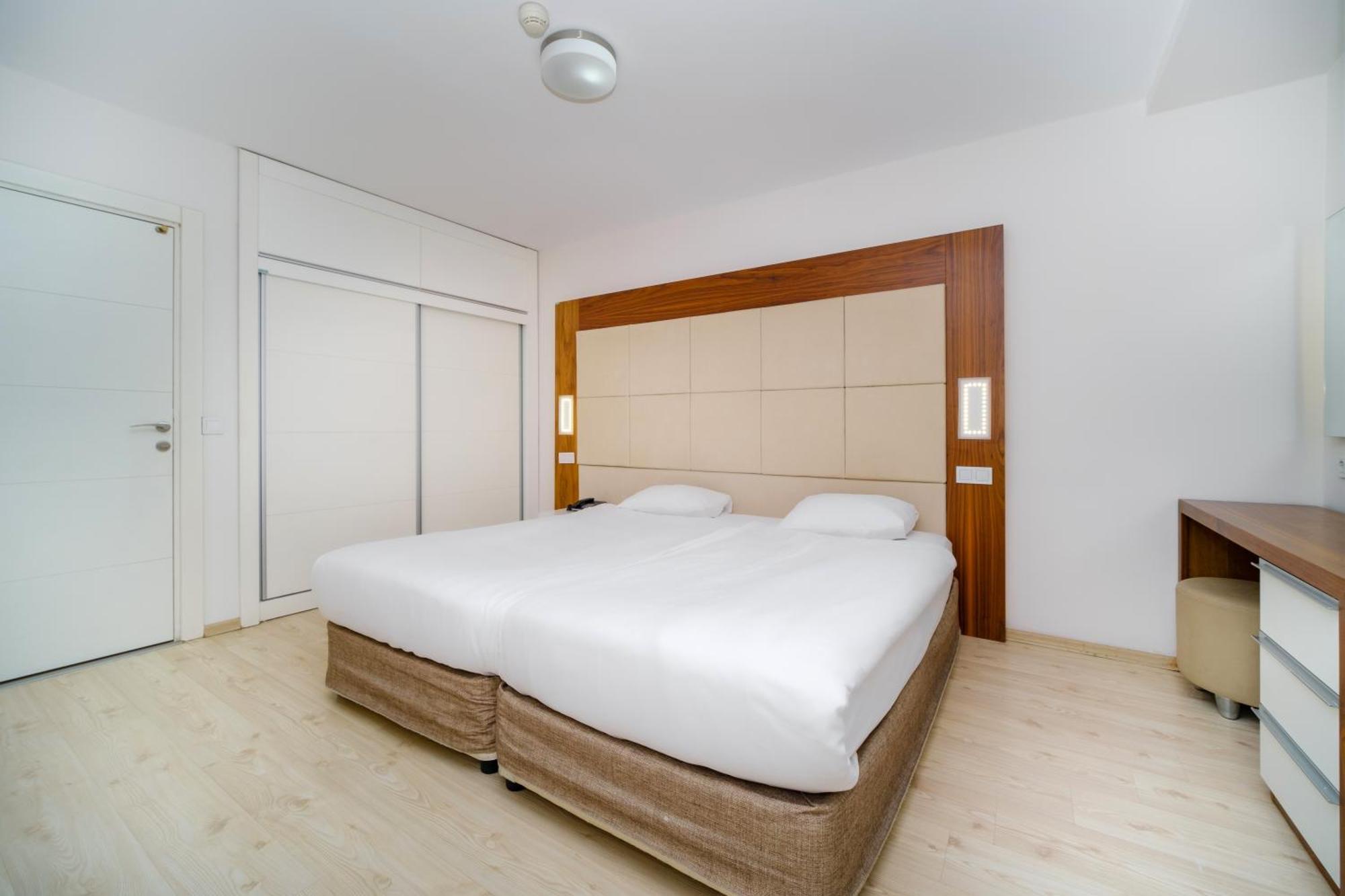 Delfino Apart Hotel 阿拉尼亚 外观 照片